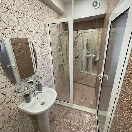 Boutique Apartment *